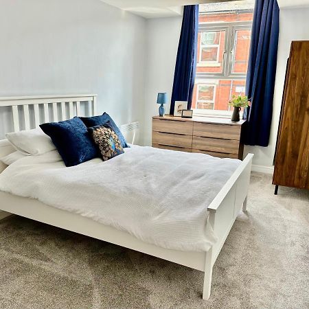 Comfortable City Apartment Derby Exterior photo